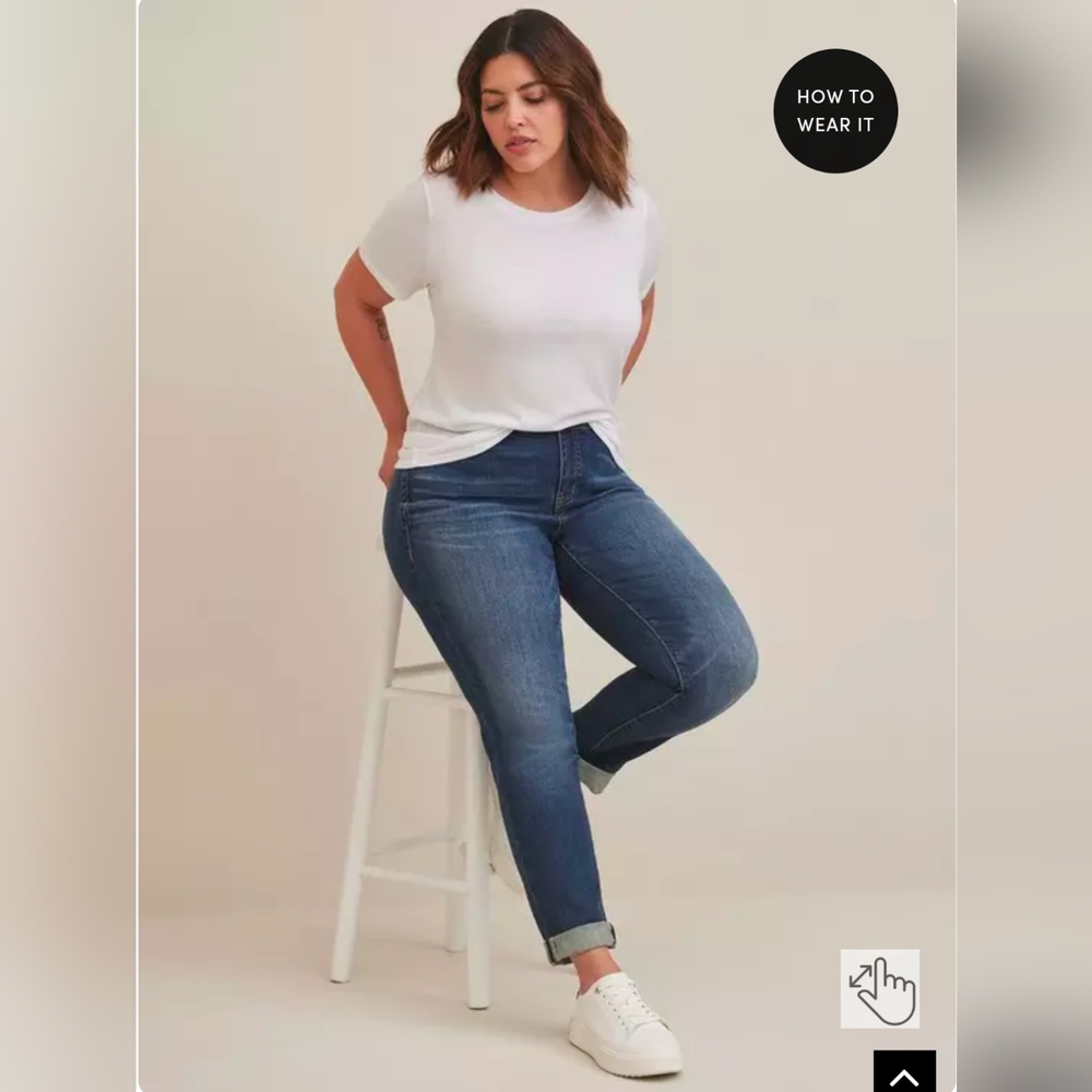 Torrid Girlfriend Dark Wash Jeans